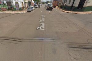 Homem reage a tentativa de assalto e tem orelha amputada com fac&atilde;o no Centro (v&iacute;deo)