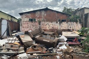Homem &eacute; preso por polui&ccedil;&atilde;o ambiental e furto de energia no Z&eacute; Pereira