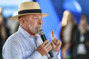 Ipsos/Ipec: governo Lula &eacute; ruim/p&eacute;ssimo para 38%; 32% acham &oacute;timo/bom