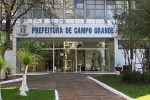 Prefeitura 'mete fac&atilde;o' no vale-alimenta&ccedil;&atilde;o de servidores da Sa&uacute;de; valor sai de R$ 600 para R$ 200