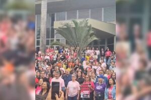 Prefeitura foi encurralada por professores