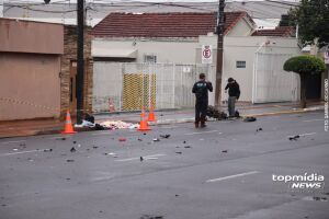Motociclista &eacute; arrastada por caminhonete e morre no Centro de Campo Grande (v&iacute;deo)