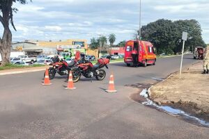 Motociclista &eacute; 'arrastado' durante batida com outra moto na Gunter Hans