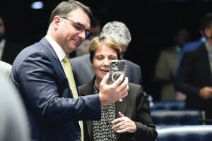 Senadora fez pondera&ccedil;&otilde;es sobre disputa