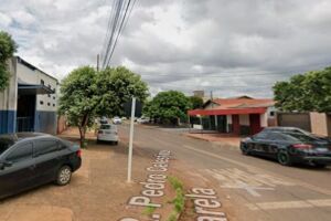 Homem agride companheira gr&aacute;vida com garrafada no rosto em Dourados 