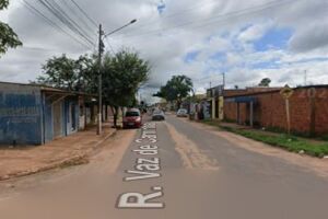 Motociclista atropela mulher e foge do local sem prestar socorro no Jardim Noroeste 