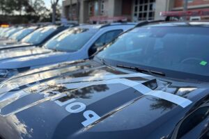 Marido espanca mulher gr&aacute;vida, a expulsa de casa e tenta manter guarda da enteada de 1 ano