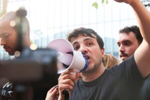 Candidato mira p&uacute;blico jovem 