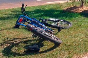 Crian&ccedil;a de 10 anos &eacute; amea&ccedil;ada de morte durante roubo de bicicleta em Dourados