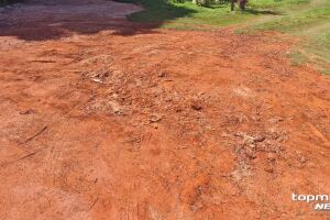 Moradores temem ficar sem asfalto de pacote de obras no Residencial Oliveira (v&iacute;deo)