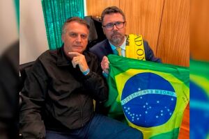 Pollon critica decis&atilde;o de Moraes que impede Fl&aacute;vio de visitar o pai: 'persegui&ccedil;&atilde;o pol&iacute;tica'
