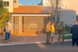 Influenciador que vendia rifas de carro de luxo foi preso por lavagem de dinheiro (v&iacute;deo)