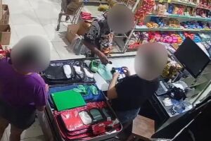 C&acirc;mera de mercado flagrou suspeito usando cart&atilde;o furtado antes de ser baleado no Nova Lima (v&iacute;deo)