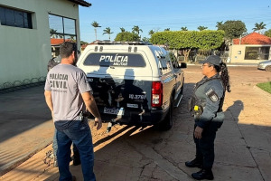 Crian&ccedil;a denuncia padrasto por agredir a m&atilde;e em Bataypor&atilde; 