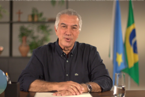 Reinaldo Azambuja foca em municipalismo e destaca apoio pol&iacute;tico de Fl&aacute;vio Bolsonaro