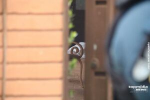 Mulher &eacute; flagrada dentro de apartamento e tenta fugir pela sacada no Centro de Campo Grande