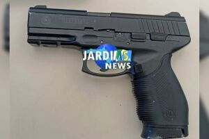 Simulacro de pistola &eacute; encontrado em mochila de adolescente dentro de IFMS em Jardim
