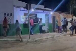 Cachorro cego teria sido estopim de briga generalizada em Bataguassu (v&iacute;deo)