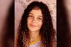Fam&iacute;lia faz apelo para encontrar adolescente de 15 anos desaparecida em Ant&ocirc;nio Jo&atilde;o