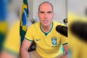 Eduardo Bolsonaro refor&ccedil;a apoio a Marcos Pollon para deputado federal em MS (v&iacute;deo)