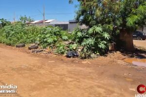 Lama, poeira e lixo afetam sa&uacute;de e rotina de moradores no bairro S&atilde;o Conrado (v&iacute;deo)