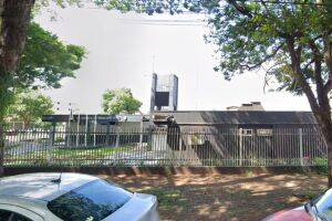 V&iacute;tima &eacute; cercada e agredida por tr&ecirc;s mulheres em pra&ccedil;a de Dourados 
