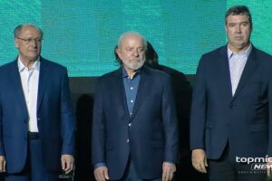 Ap&oacute;s vit&oacute;ria de Lula, Riedel deve manter di&aacute;logo com governo federal; Fl&aacute;vio venceu em MS com 59,6%