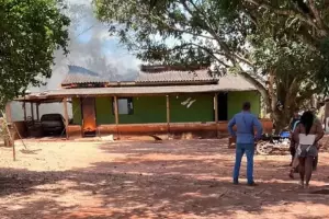 Corpos s&atilde;o encontrados ap&oacute;s inc&ecirc;ndio destruir casa na zona rural de Itaquira&iacute;