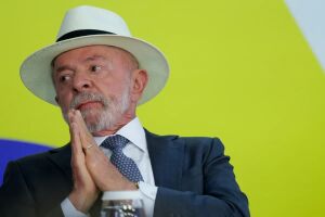Por governabilidade, Lula inicia conversas com partidos que apoiaram Fl&aacute;vio