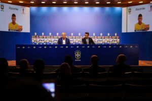 Em 1ª lista, Tite chama sete campeões olímpicos para jogos das eliminatórias