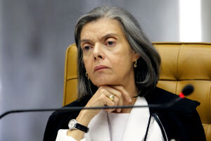 Ministra Cármen Lúcia é eleita presidente do Supremo