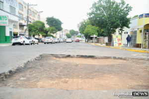 Calamidade pública: Cidade Morena se transforma na 'capital dos buracos'