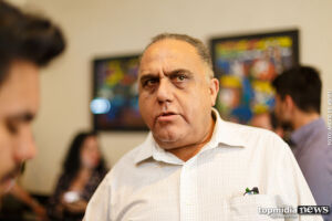 Mais rico, Jamal tenta reeleição declarando flat na Barra e fazendas milionárias