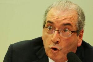 Cunha ataca o PT e diz ao plenário da Câmara: 'Amanhã serão vocês'