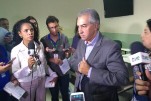 Terrorismo: Reinaldo ameaça cortar ponto de professores que entrarem em greve