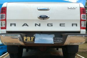 Caminhonete era furtada carregava 247 kg de maconha