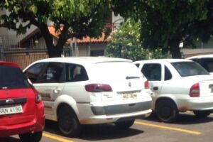 Na Lata: conselheiro tutelar abandona crianças pra fazer politicagem e usa carro oficial