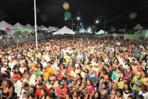 Justiça manda prefeitura gastar dinheiro de festa tradicional em educação e saúde