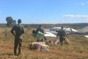 Avião recheado de cocaína saiu de fazenda de familiares do ministro da Agricultura