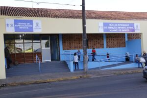 Técnica entra de atestado e crianças ficam sem receber vacina para baixa imunidade
