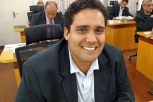 Vereador de Corumbá vai à Capital para falar sobre monopólio no transporte interestadual