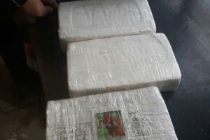 Tabletes continham três quilos de cocaína