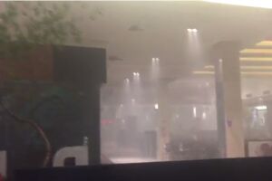 Vídeo: Princípio de incêndio evacua praça de alimentação do Shopping Campo Grande