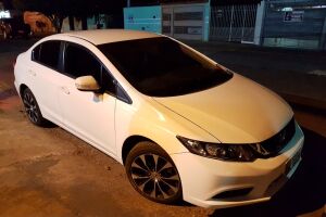 PRF recupera carro roubado em Mato Grosso do Sul