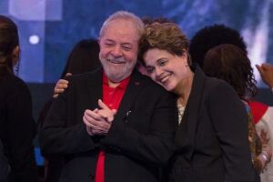 PGR apresenta nova denúncia contra Lula e Dilma ao STF