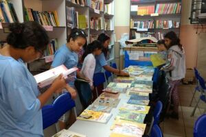 Projeto em escola eleva em 70% a frequência e retirada de livros da biblioteca