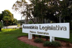 Às vésperas de recesso parlamentar, deputados aprovam 35 projetos
