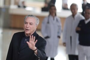 Michel Temer faz apelo a prefeitos para que apoiem a reforma da Previdência