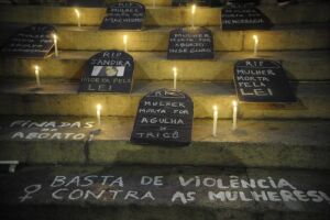 Casos de feminicídio no Rio aumentam 62% de 2016 para 2017
