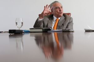 Reinaldo e mais 6 governadores cobram Temer por mais dinheiro para segurança pública